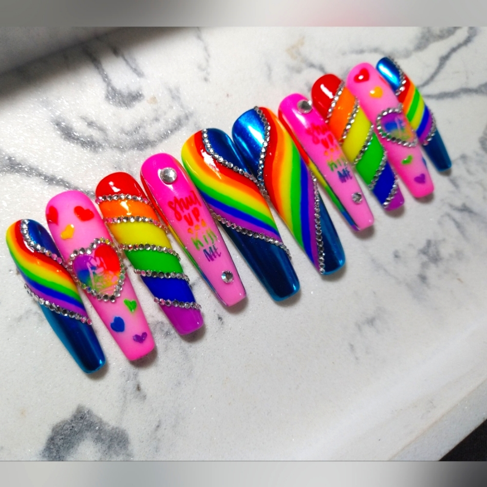Pride 🌈 Press on Nails